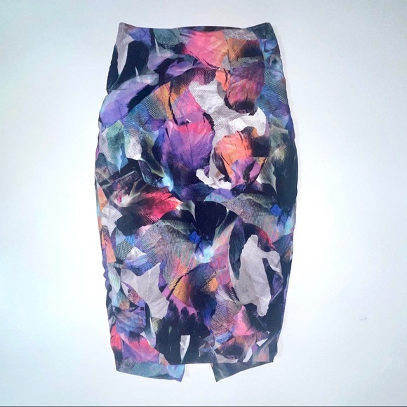 Kookai Floral Skirt - Picture 3 of 4